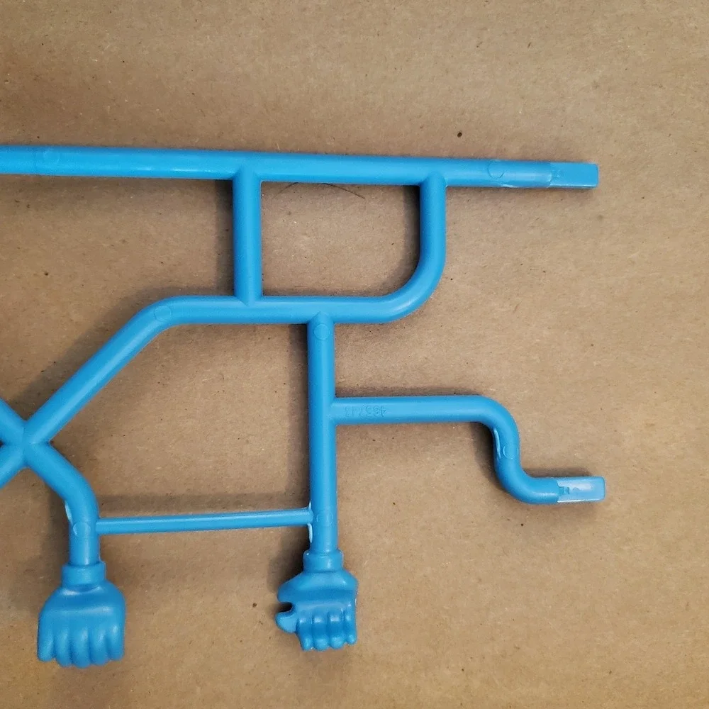 1986 Mouse Trap Replacement Piece Plumbing Pipe Blue Hasbro Board Game Part